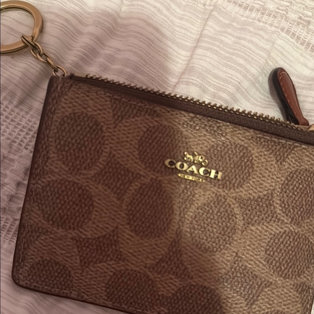 Coach AUTHENTIC Signature Card Case - Picture 6 of 7